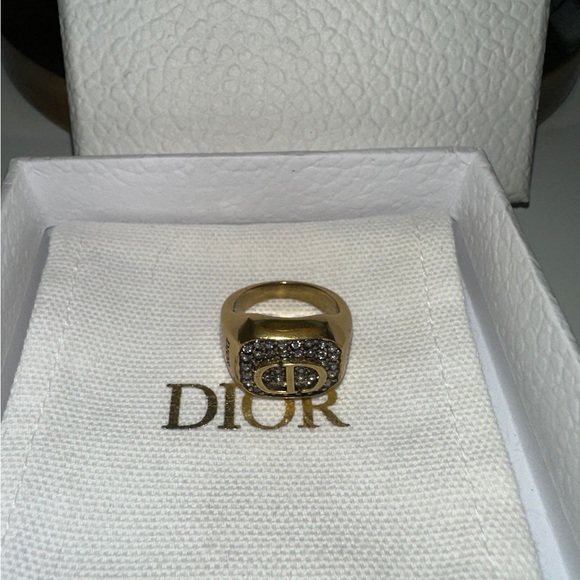 4️⃣0️⃣0️⃣ Dior Montaigne ring - Picture 7 of 8